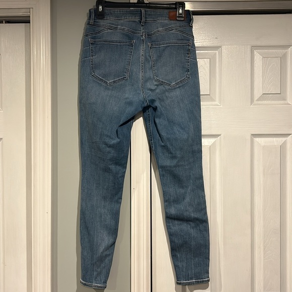 express perfect curve ankle legging - Picture 2 of 4